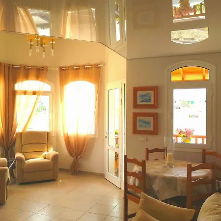 شقة First Line Luxury In La Caleta, Tenerife